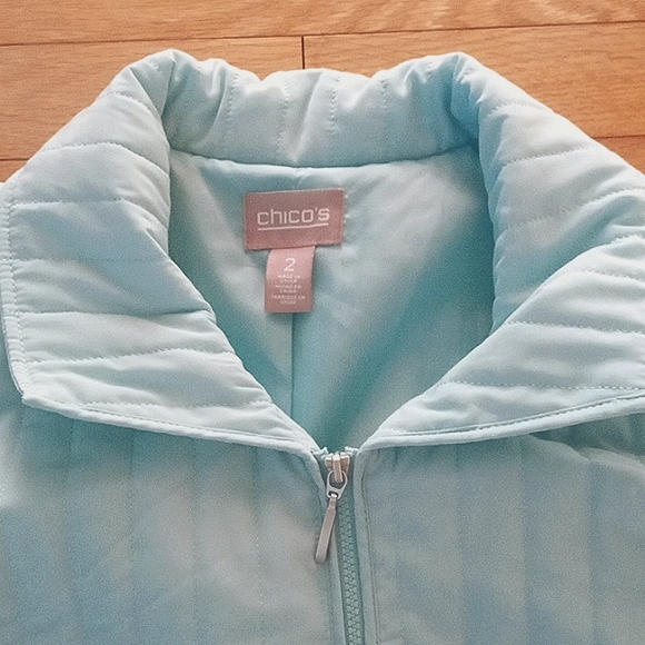Chico's Aqua Large (2) Quilted Light Weight Zip Jacket - Picture 4 of 6